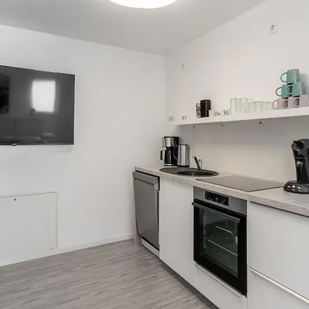 Апартаменты Ostseebad-zinnowitz-kernsanierte-ferienwohnung-glueck Цинновиц